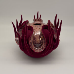 Velvet Vase 08