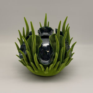 Velvet Vase 09