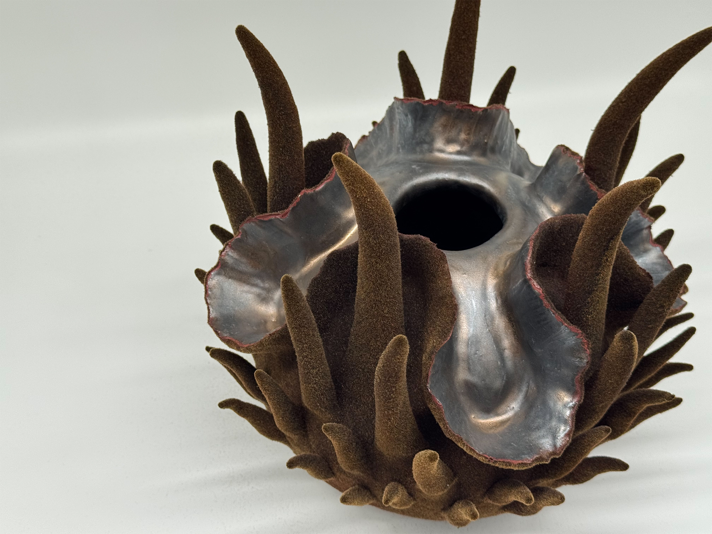 Velvet Vase 11 - Image 3