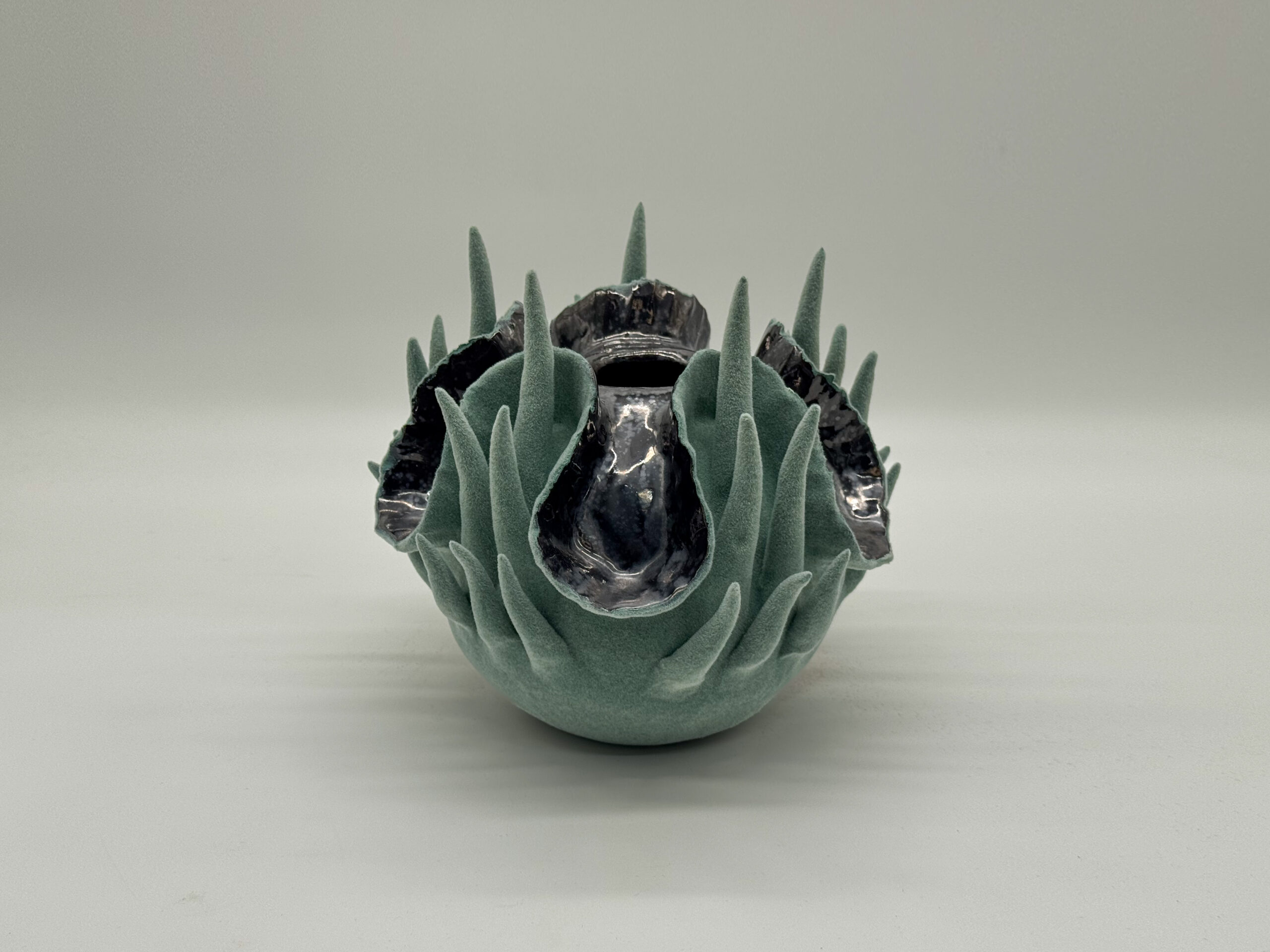 Medium Velvet Vase
