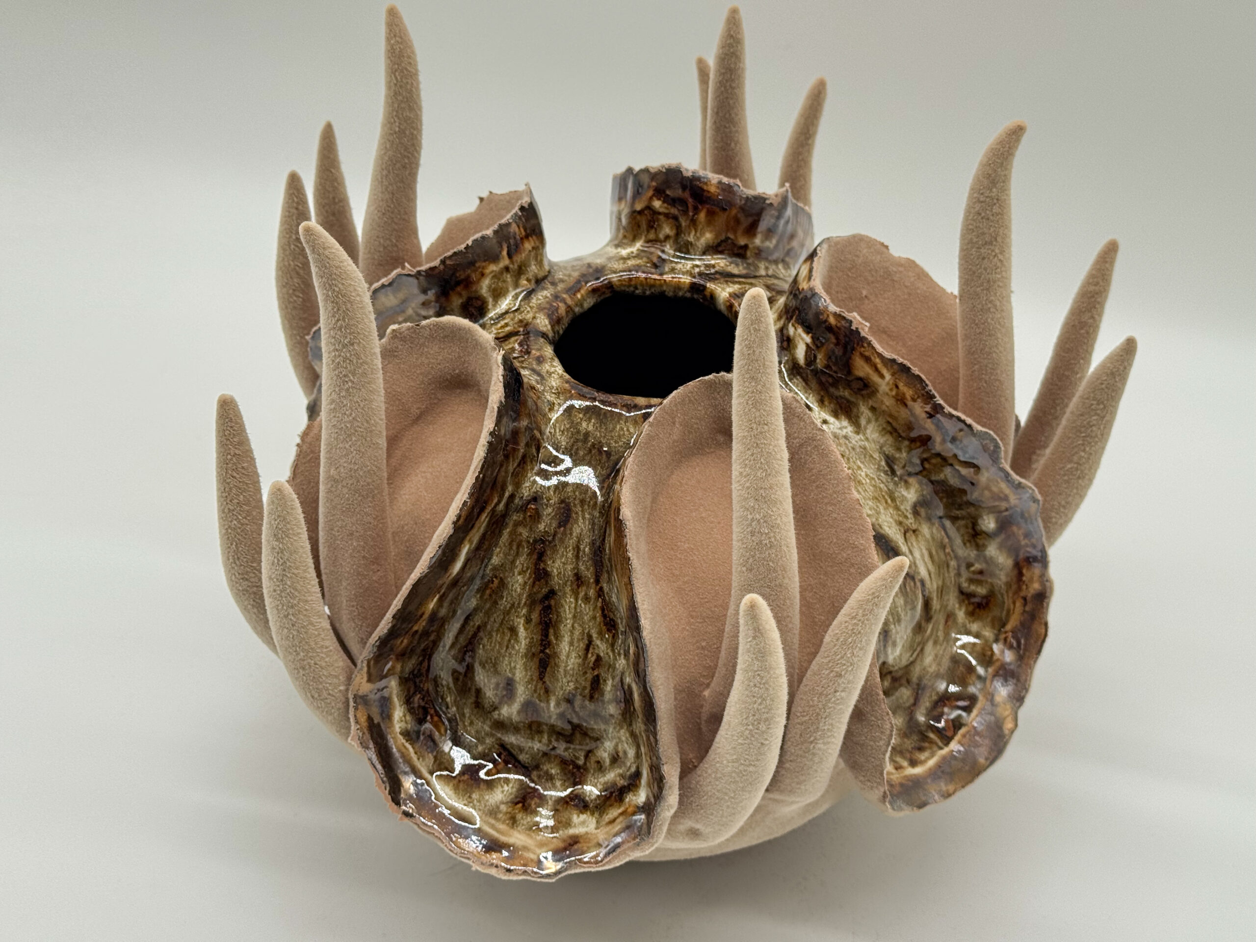Velvet Vase 12 - Image 2