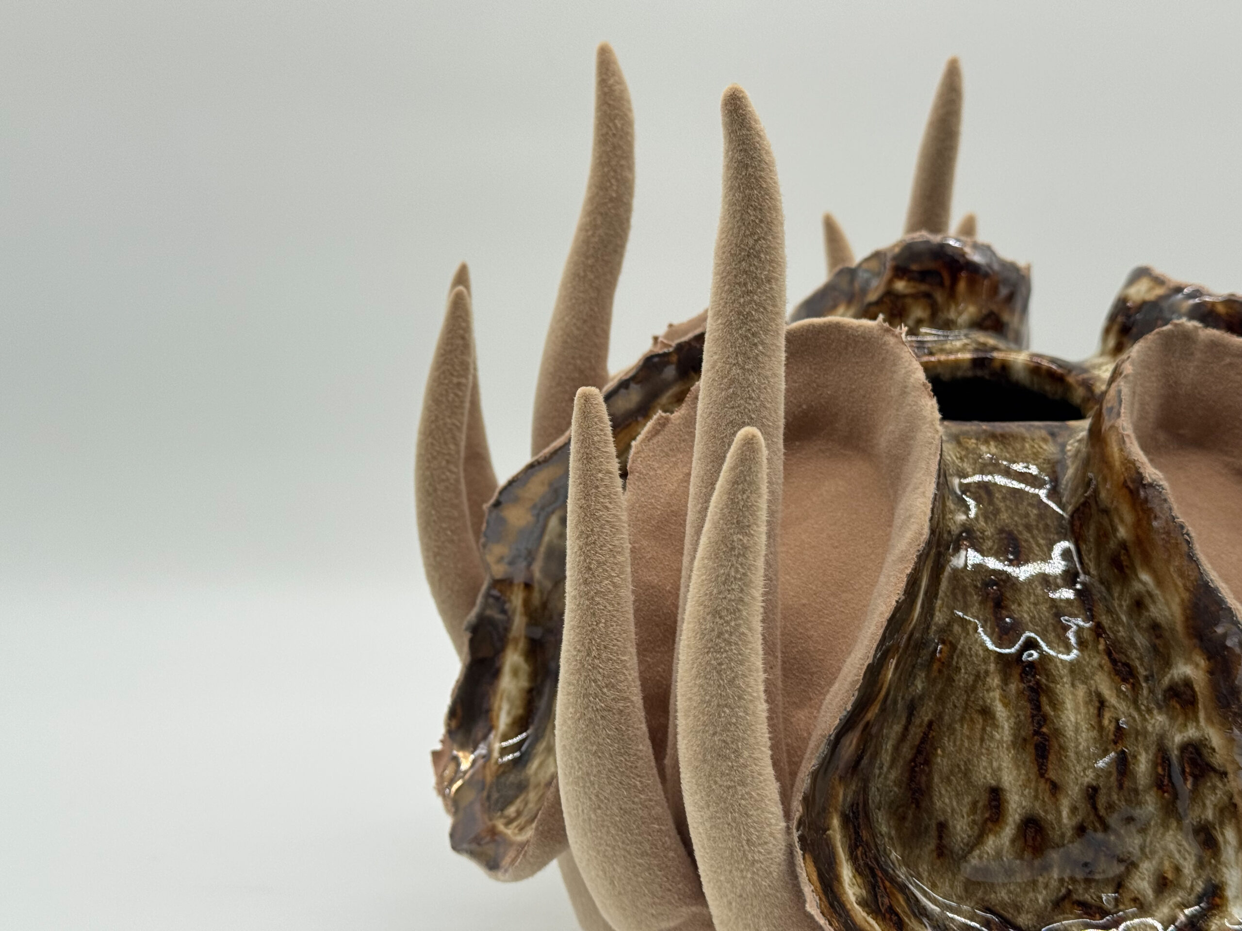 Velvet Vase 12 - Image 3
