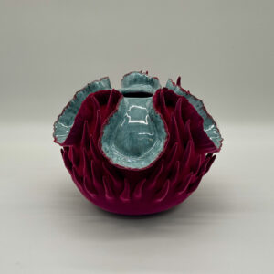 Velvet Vase 13
