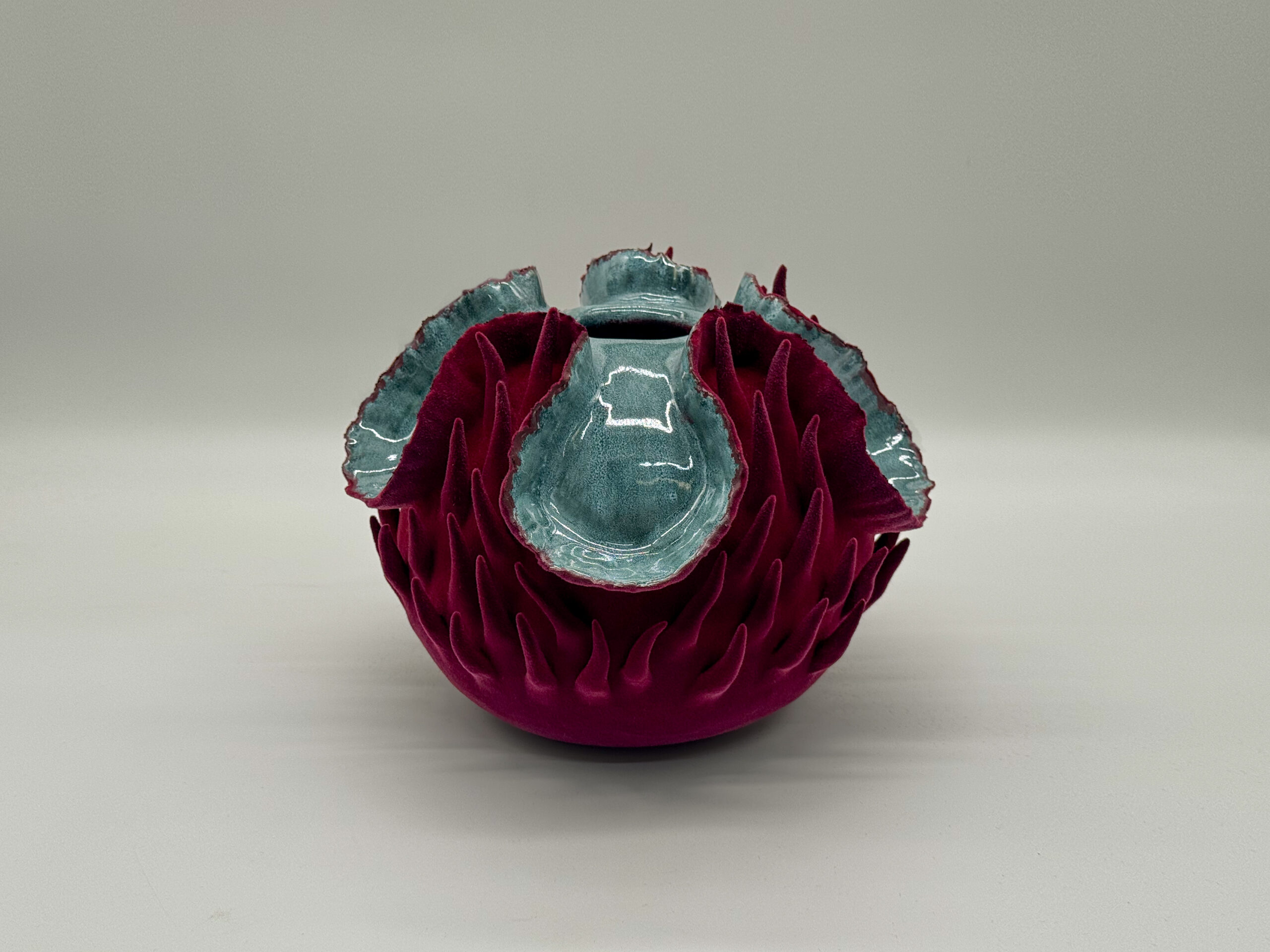 Velvet Vase 13