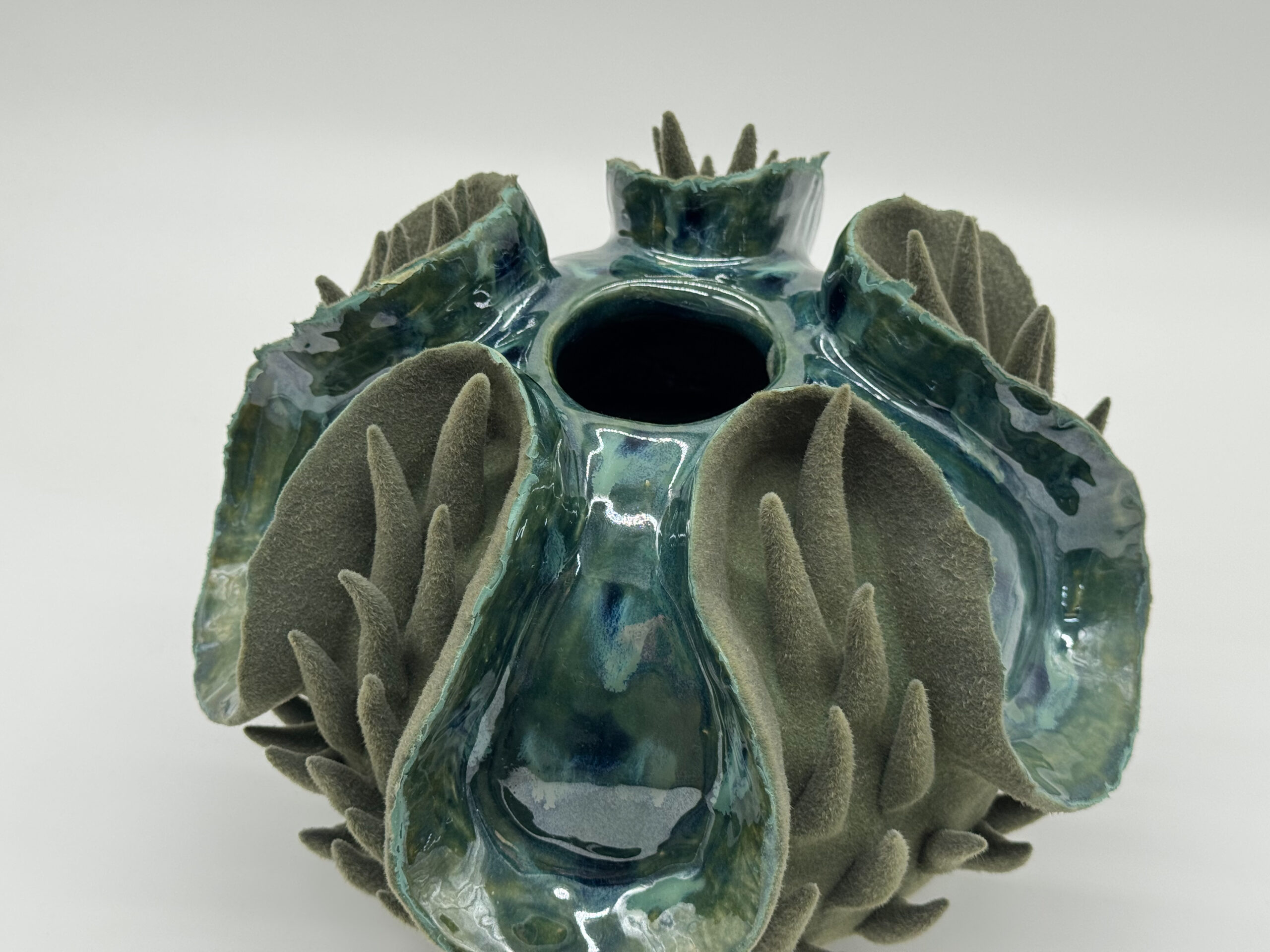 Velvet Vase 17 - Image 3